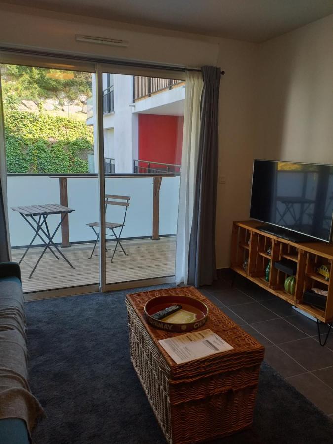 Patio Arena F2 Apartment Байон Екстериор снимка